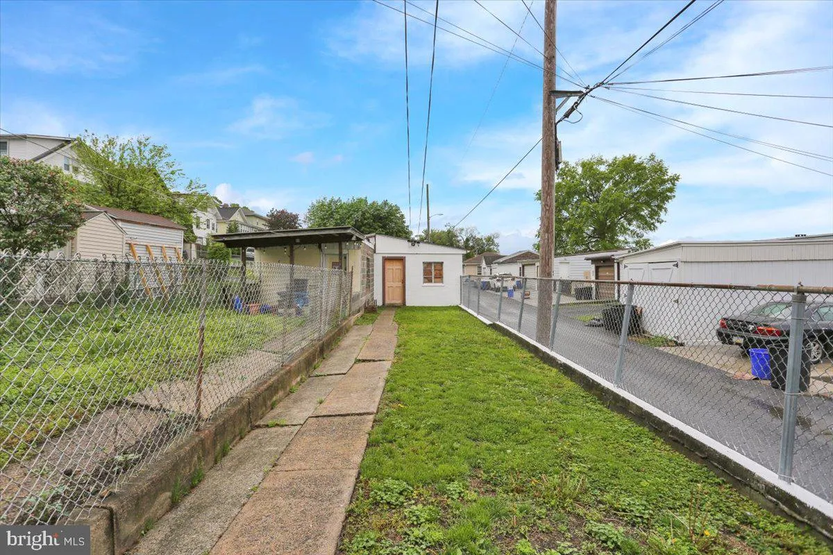 Hamburg, Pennsylvania 19526, United States, 3 Bedrooms Bedrooms, ,2 BathroomsBathrooms,Residential,Pending,115402