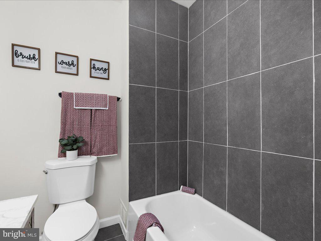 BREWERS HILL - Residential