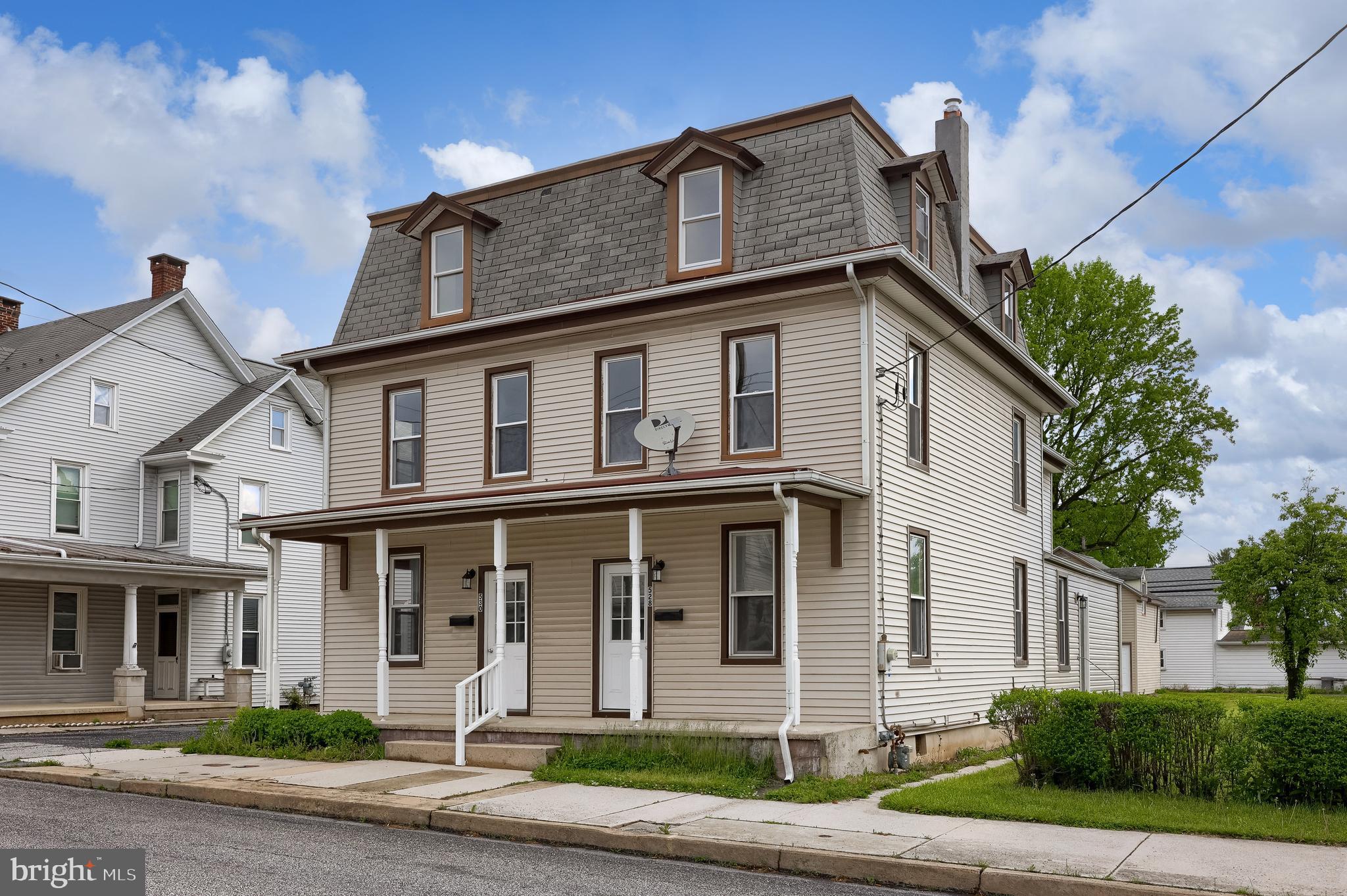 528-530 N RAILROAD STREET