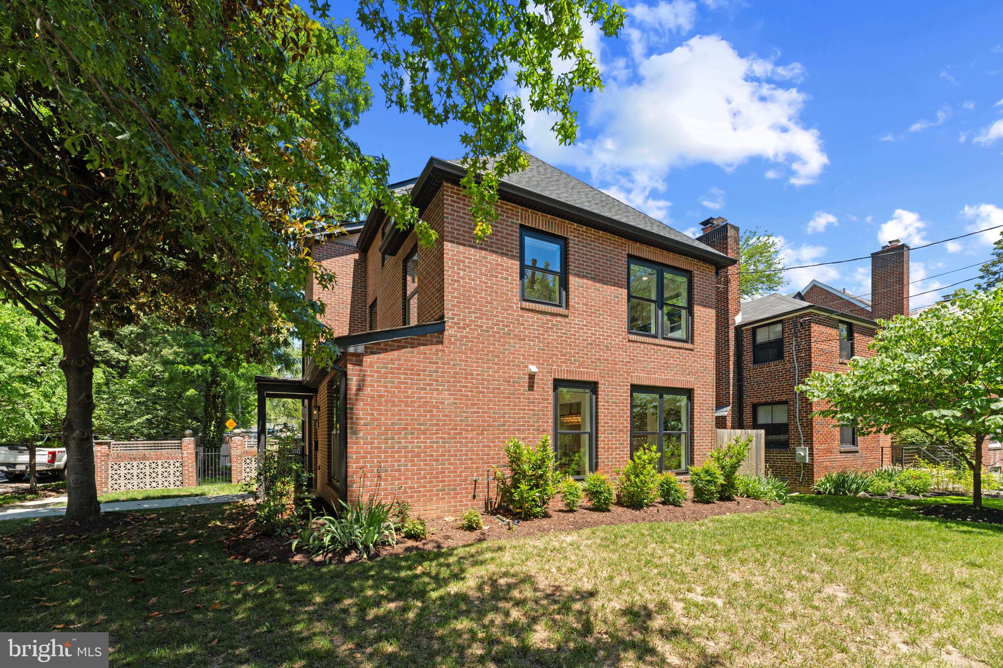 3701 14TH STREET NE