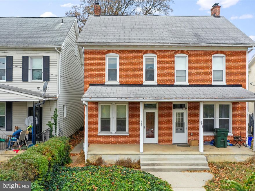 Step into this inviting 3-bedroom, 1-bathroom home offering 1,800 sq. ft. With 9-foot ceilings and stylish LVP flooring on the main level, this residence blends classic charm with modern updates. The spacious kitchen features a large island, perfect for entertaining or meal prep, while a brand-new furnace ensures comfort year-round. Enjoy the outside sitting on your back porch overlooking a fenced backyard, and take advantage of the off-street parking for added convenience. Whether you’re relaxing inside or hosting friends and family, this home is designed for easy living.  New gas furnace in 2024.  Gas hot water heater less then 5 years old.