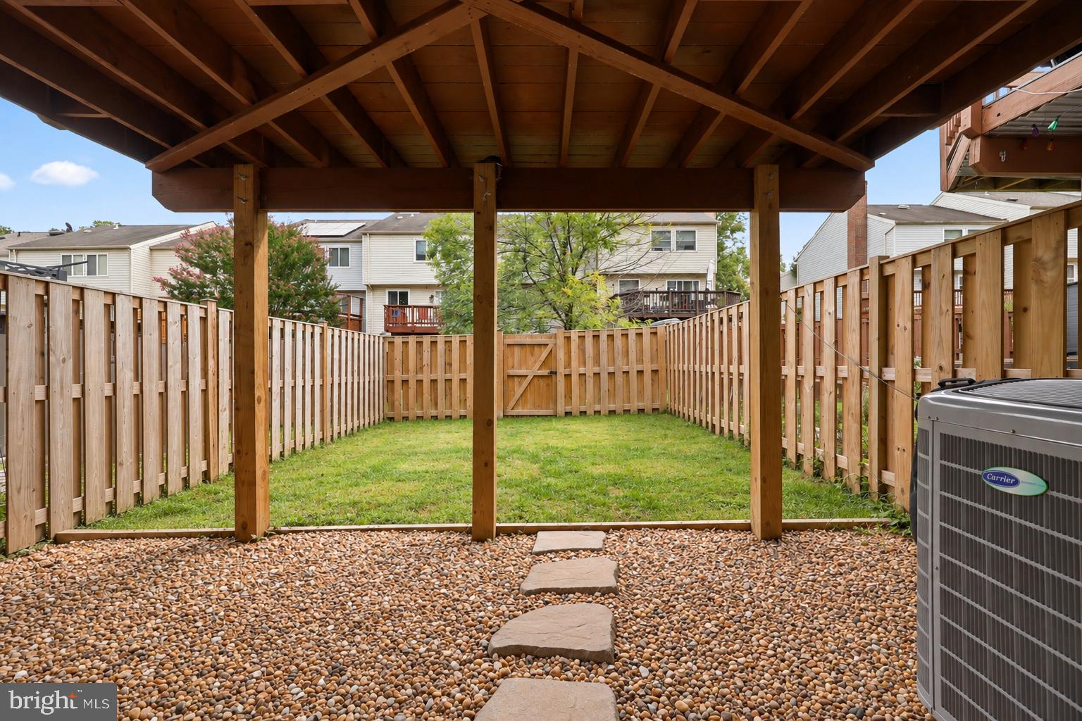 3863 SUNNY BROOK COURT