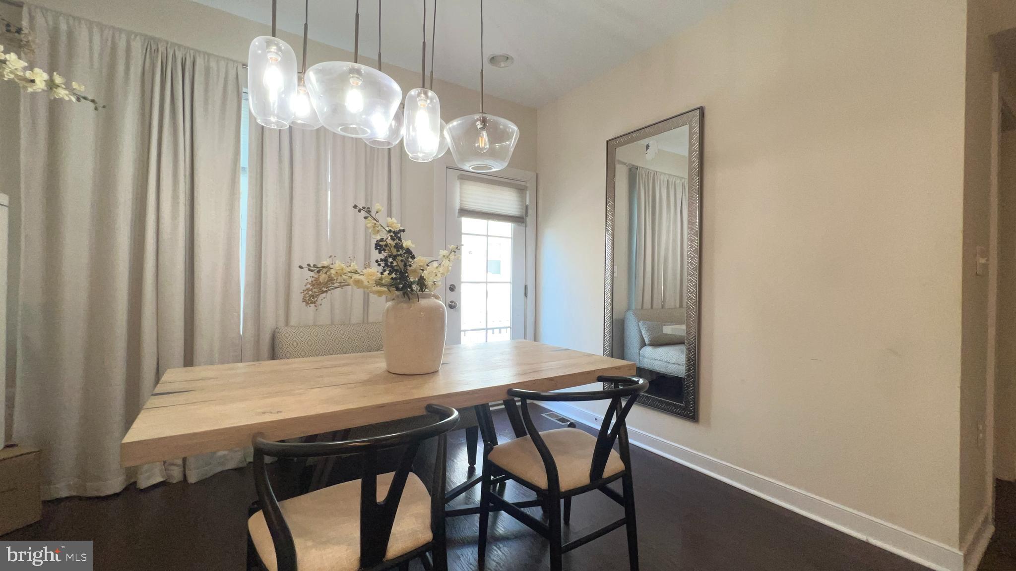 TOWSON - Residential