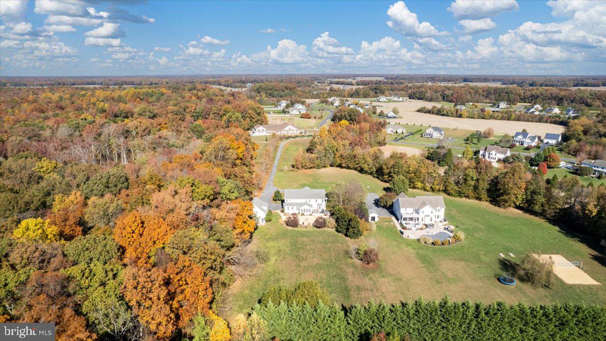212 UPLAND LANE