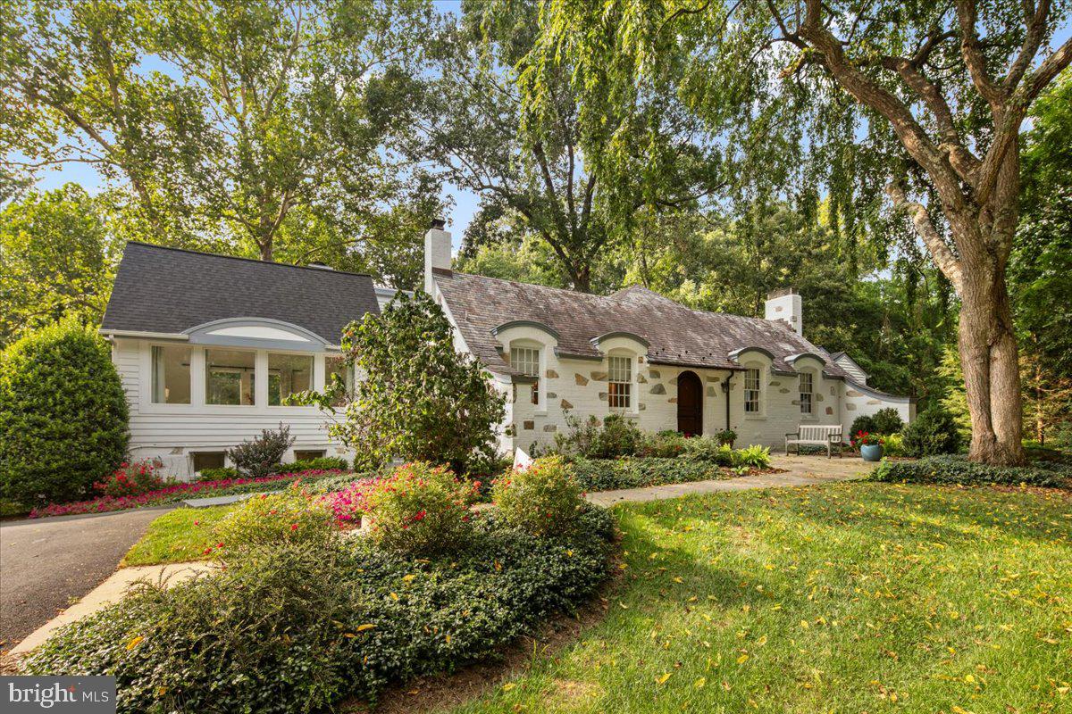 7058 IDYLWOOD ROAD