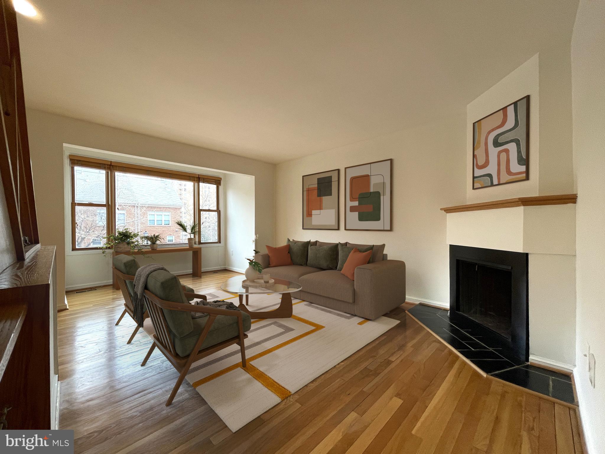 ROSSLYN MEWS - Residential Lease