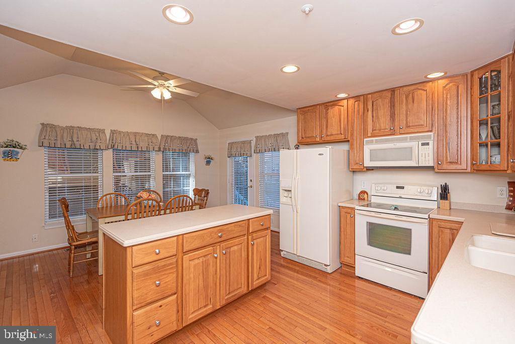 OCEAN PINES - THE PARKE - Residential