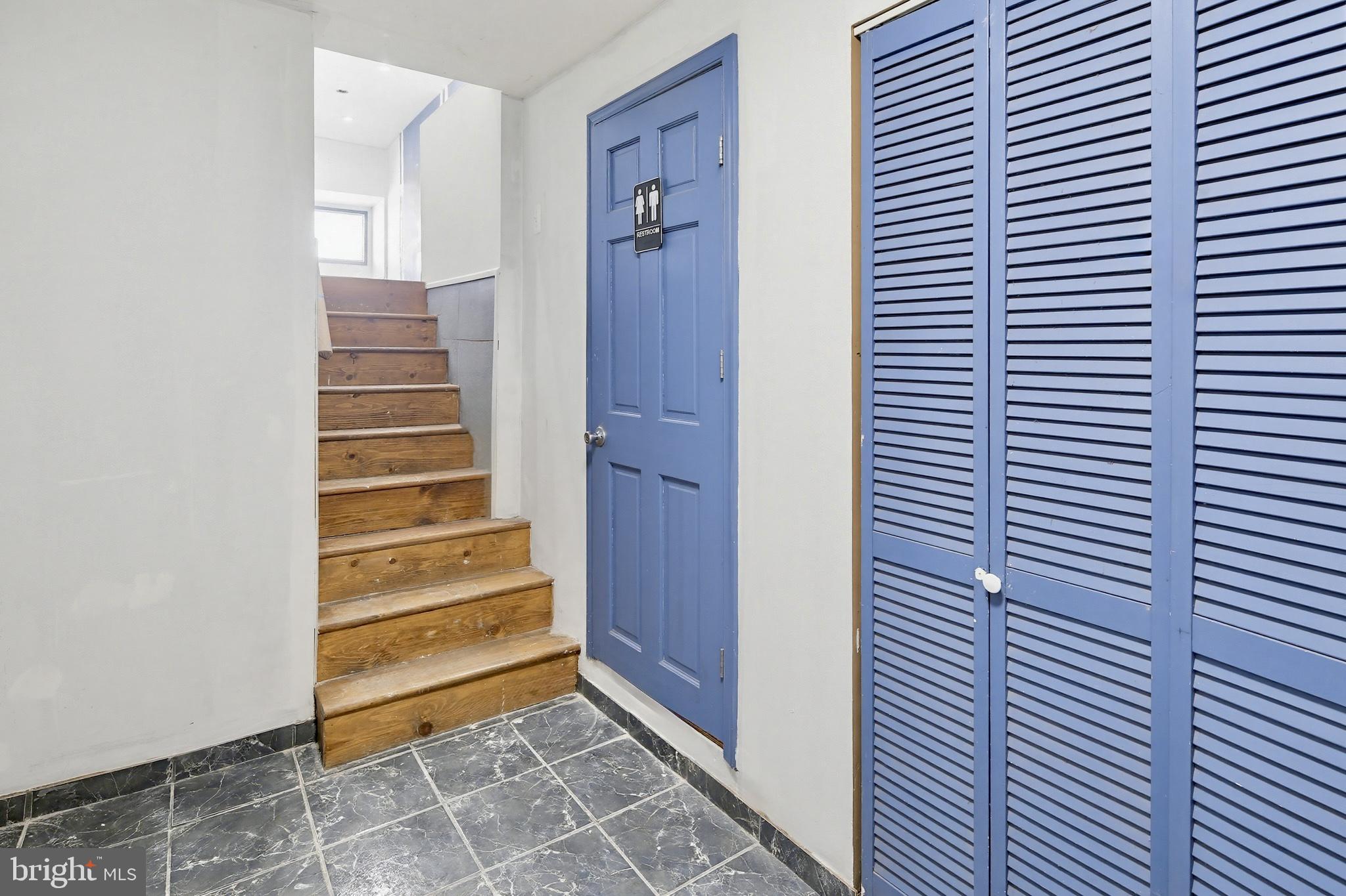 EASTERWOOD PARK - Residential