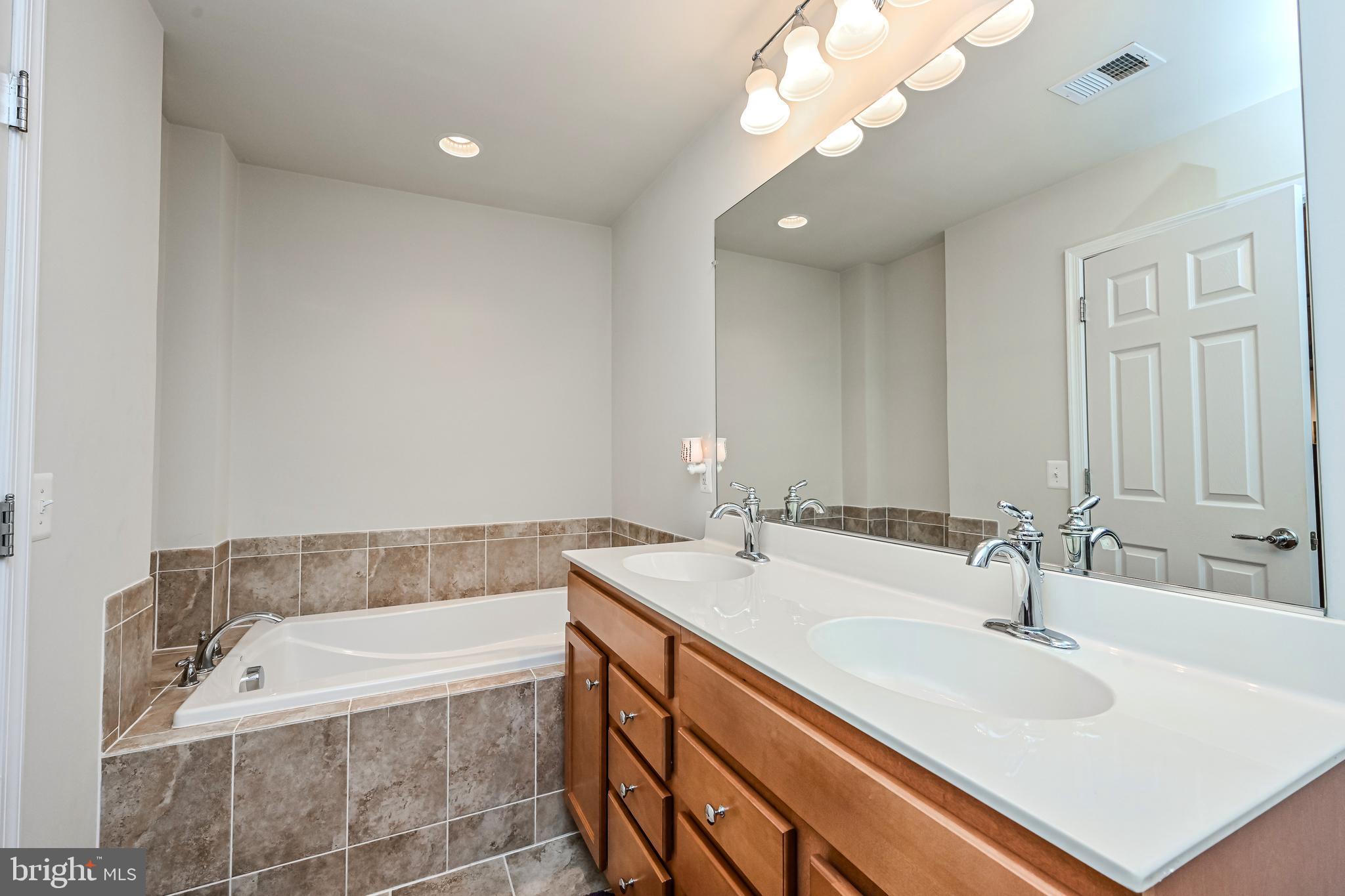 BRAMBLETON - Residential Lease