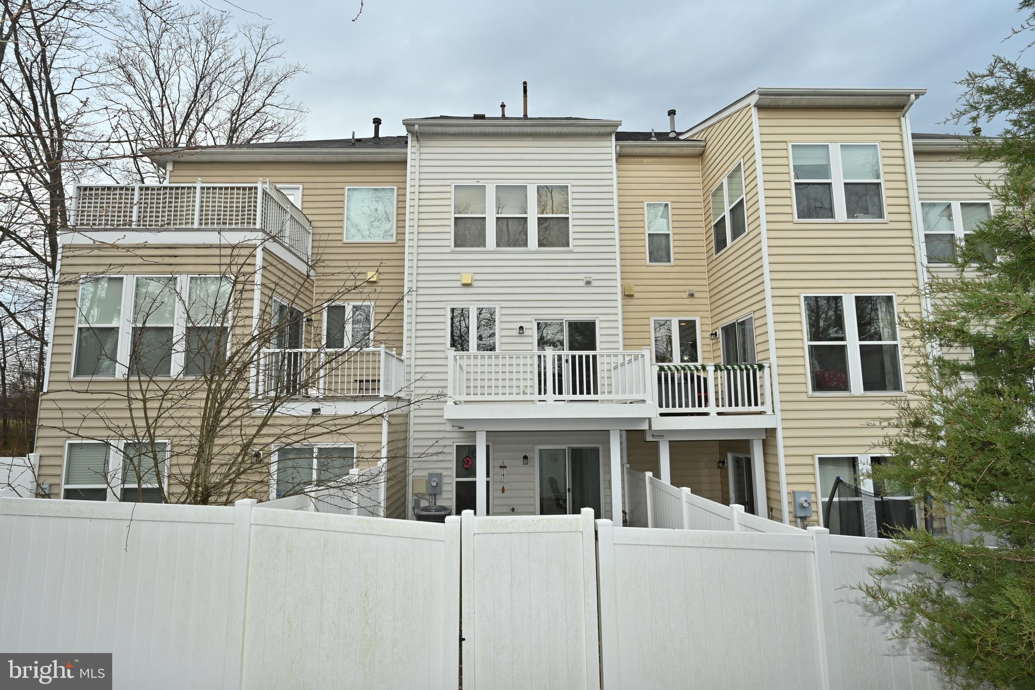 BRAMBLETON - Residential Lease