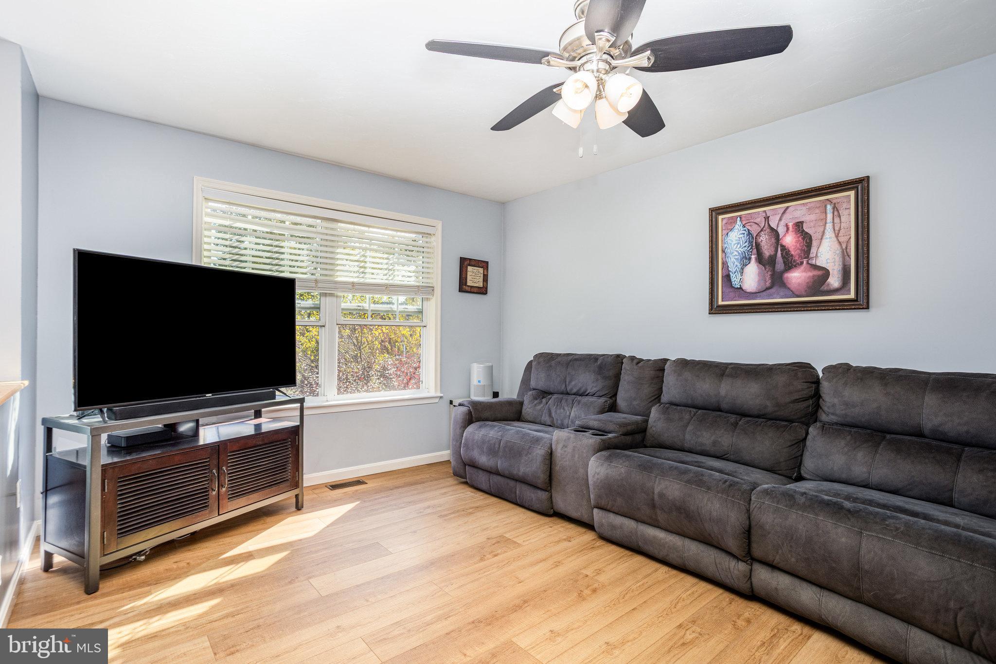 MCSHERRYSTOWN - Residential