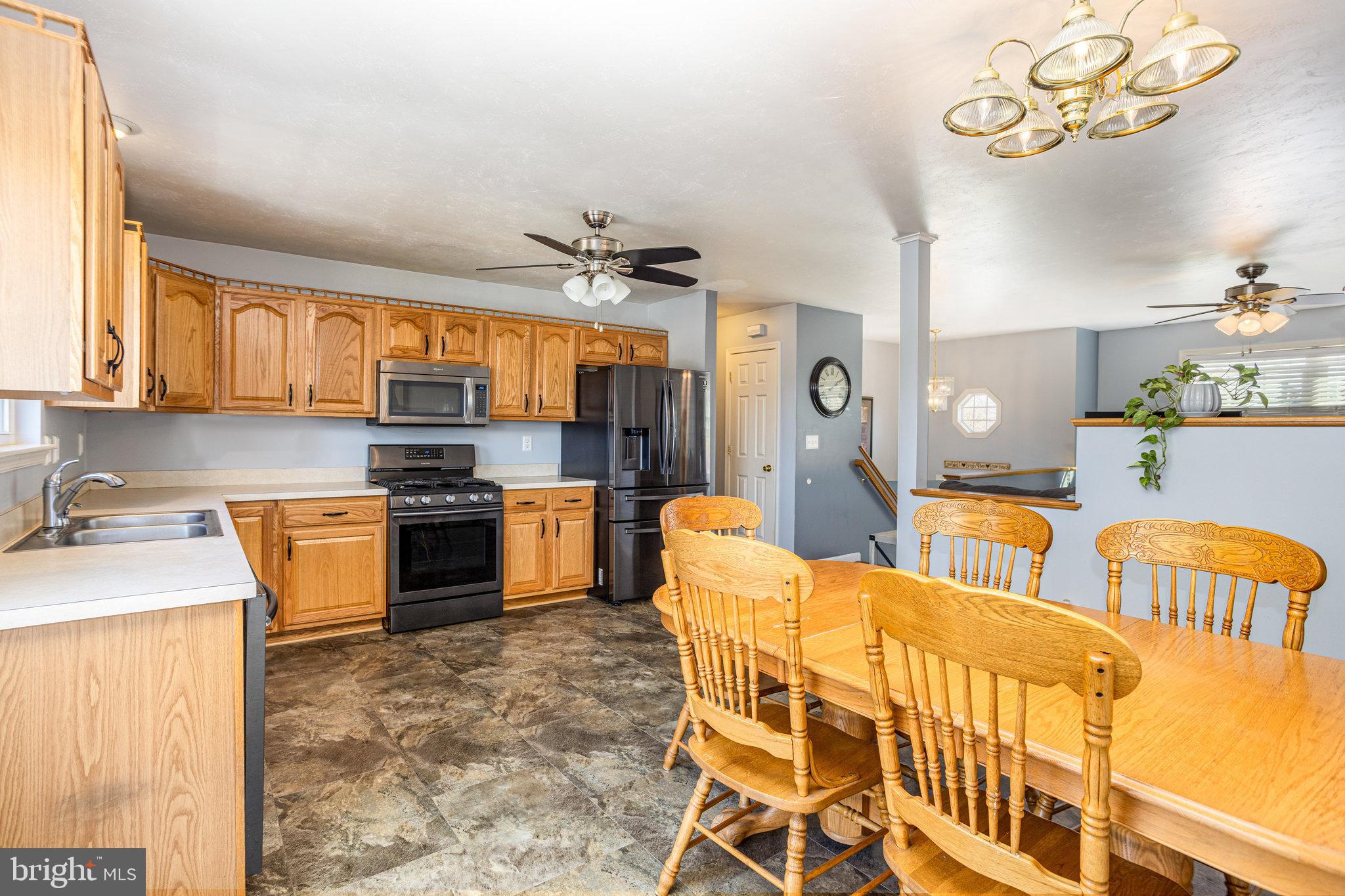 MCSHERRYSTOWN - Residential