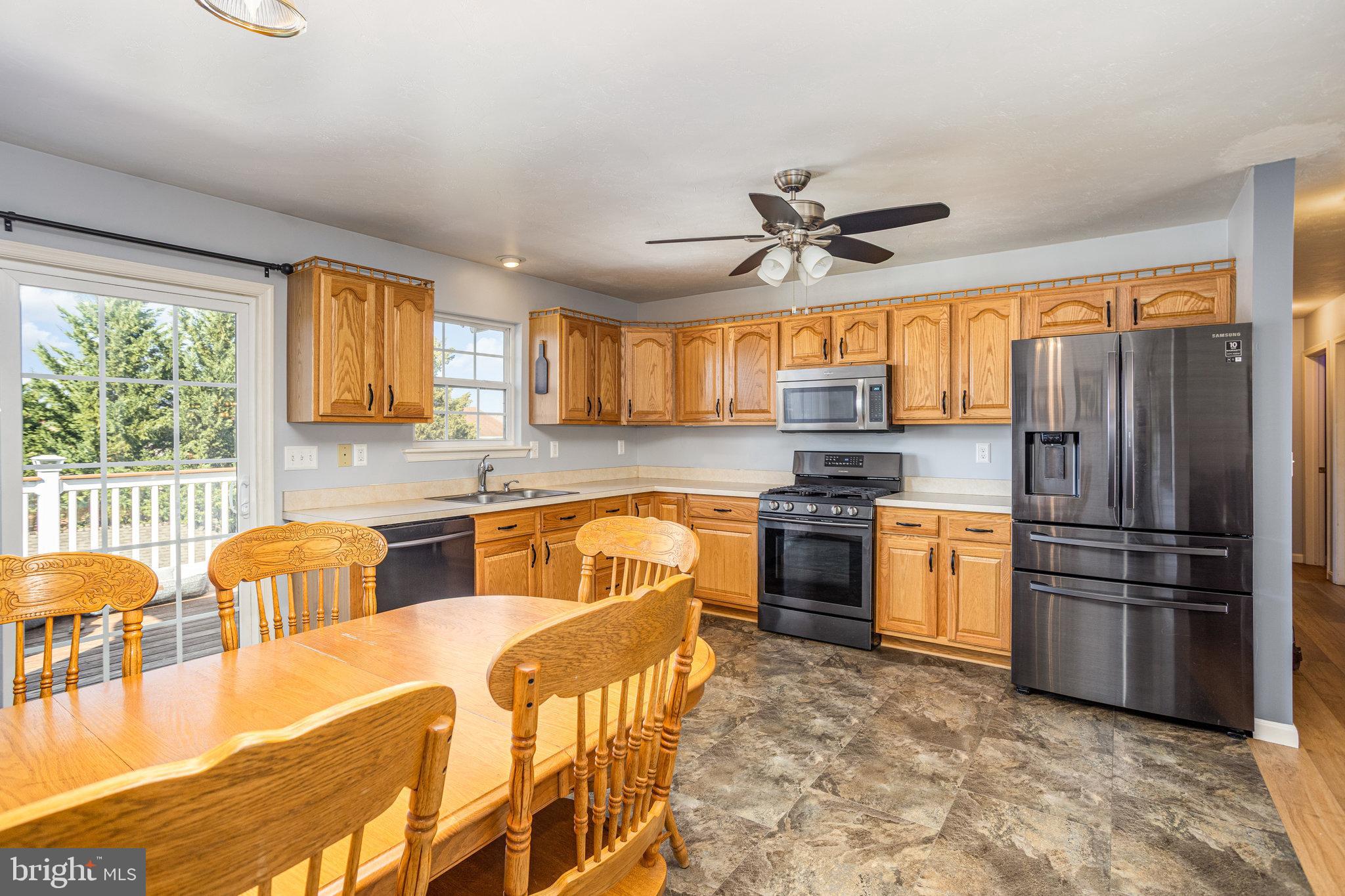 MCSHERRYSTOWN - Residential