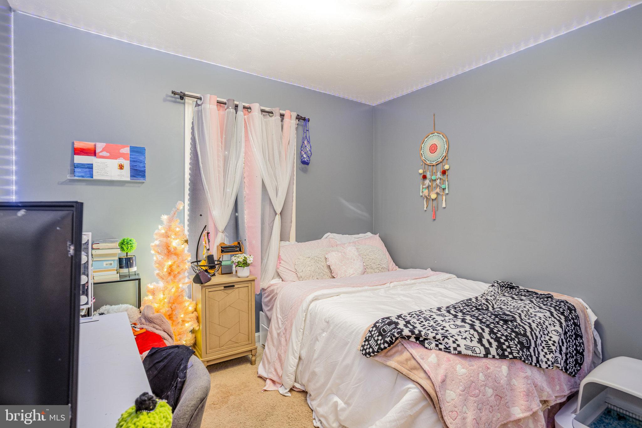 MCSHERRYSTOWN - Residential