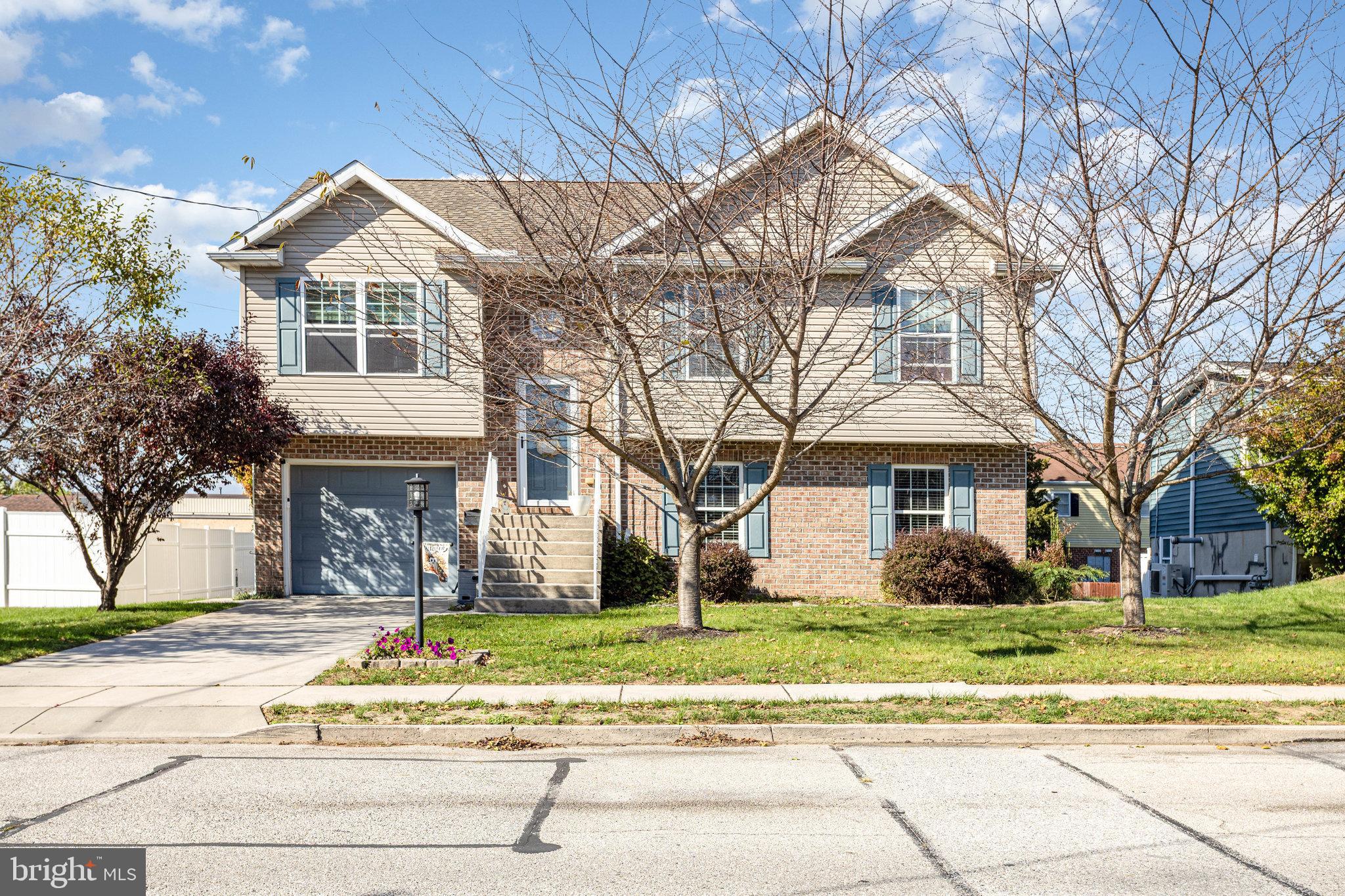 MCSHERRYSTOWN - Residential