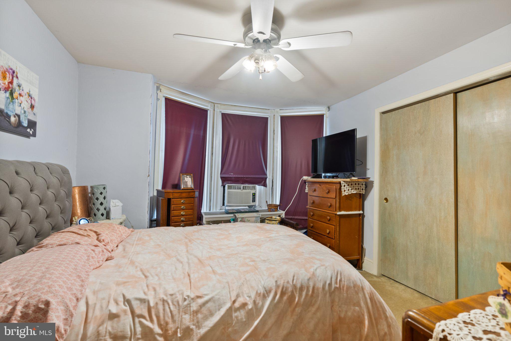 PHILADELPHIA (SOUTH) - Residential