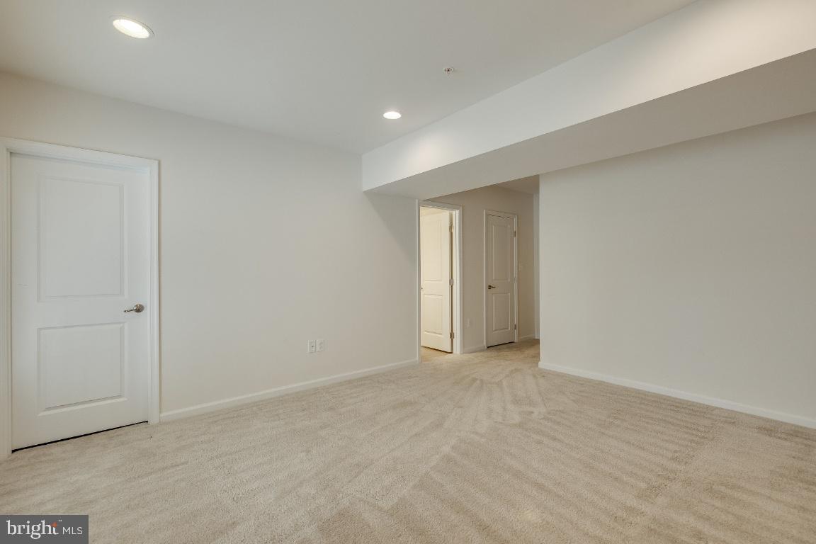 BEECH TREE EAST VILLAGE - Residential Lease