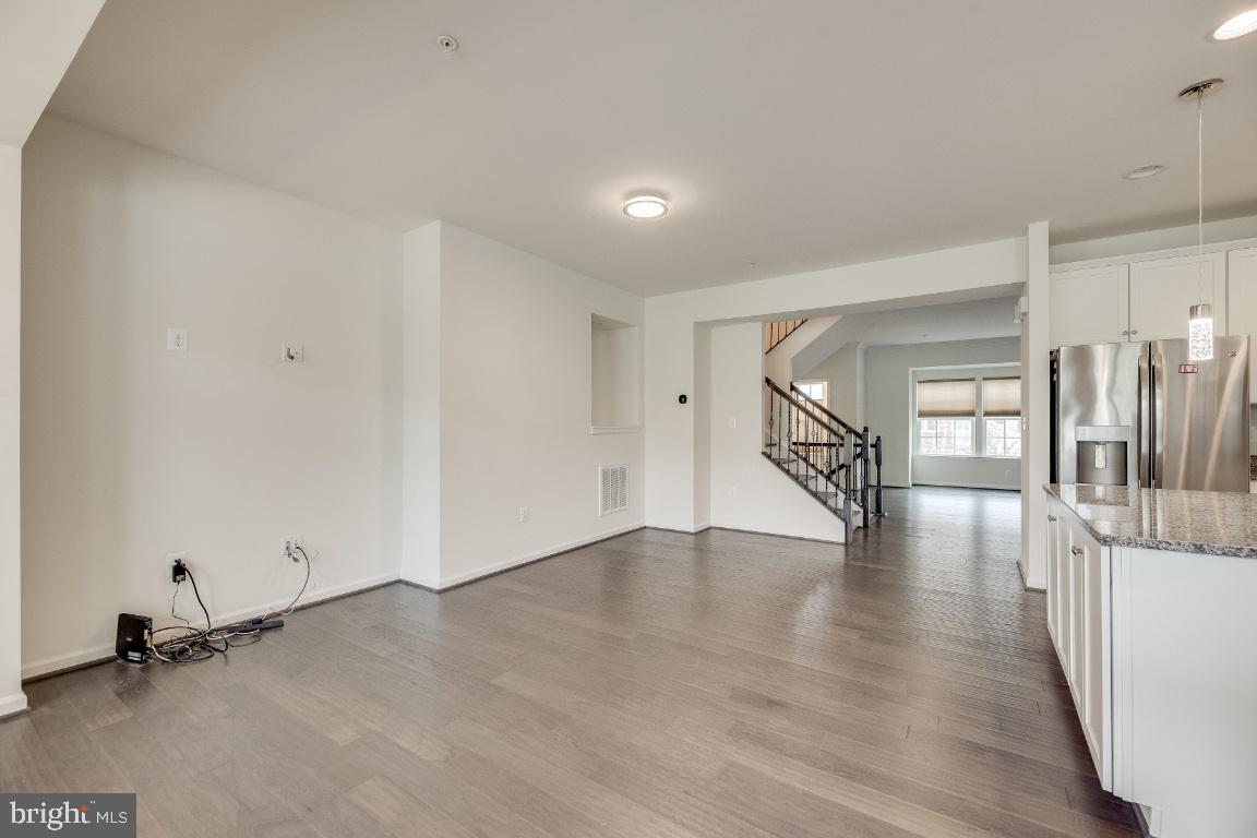 BEECH TREE EAST VILLAGE - Residential Lease