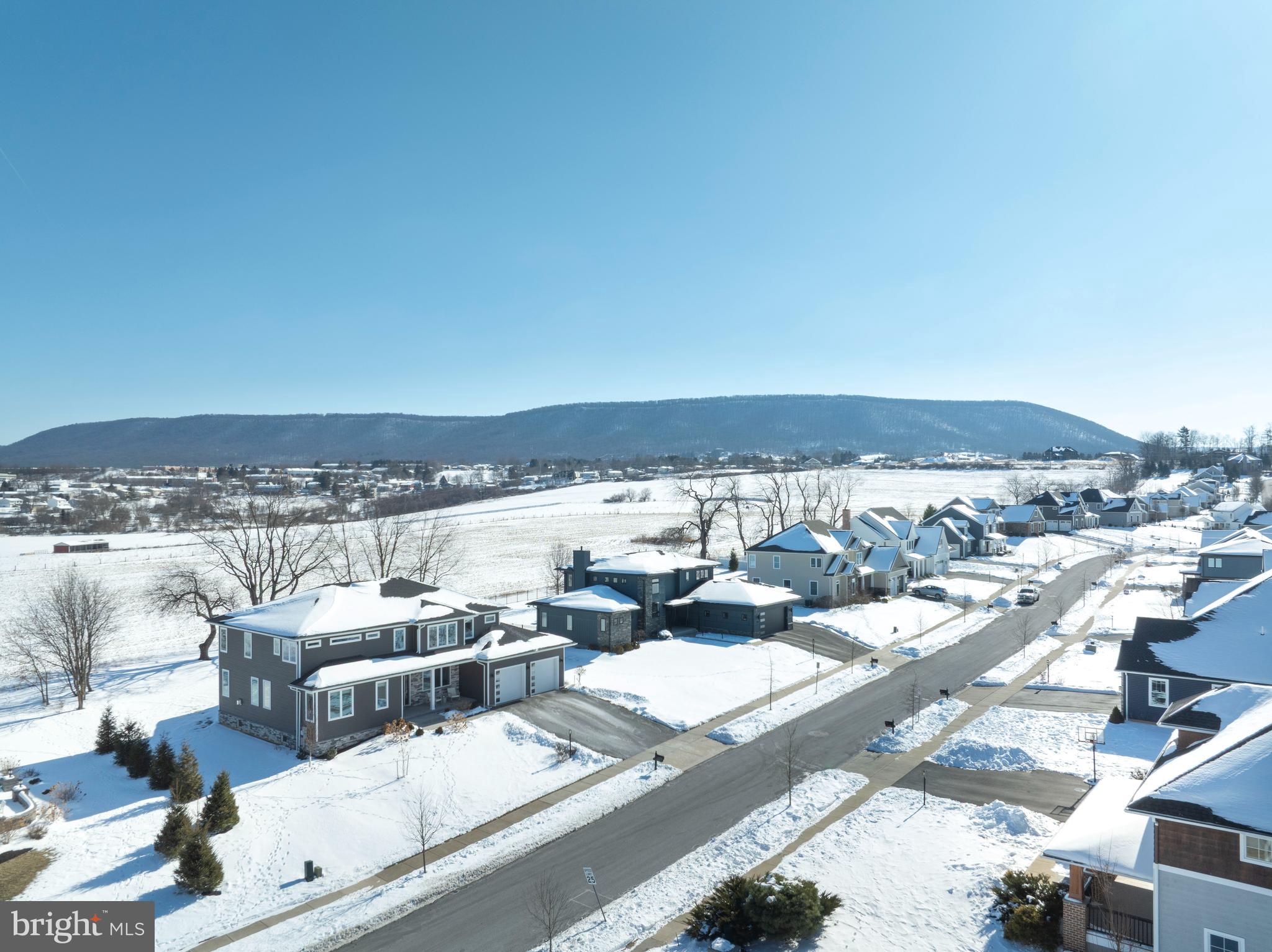 115 PEPPERBERRY LANE