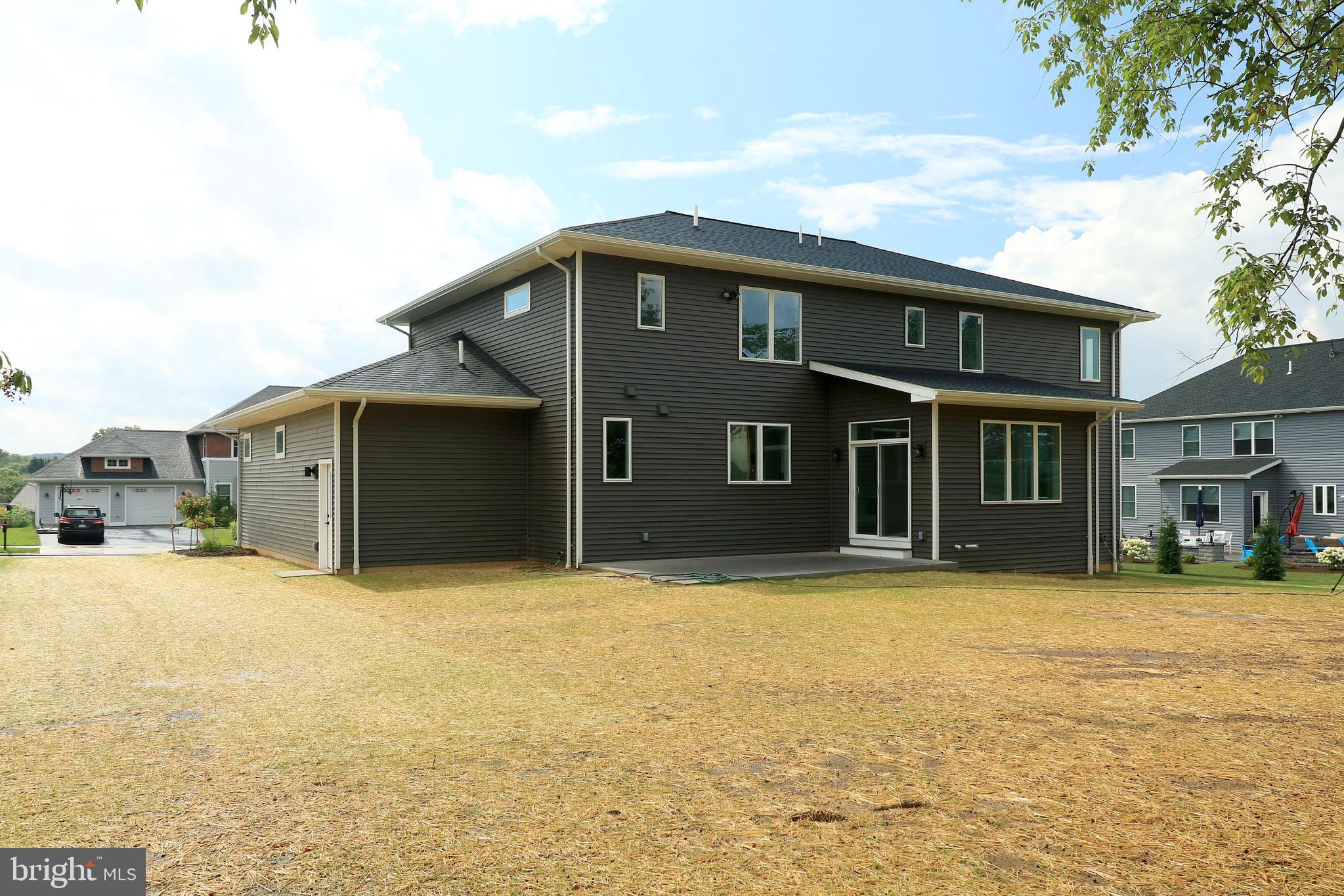 STEARNS CROSSING - Residential