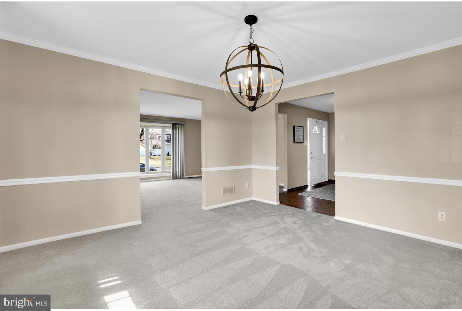 QUEENS GRANT - Residential