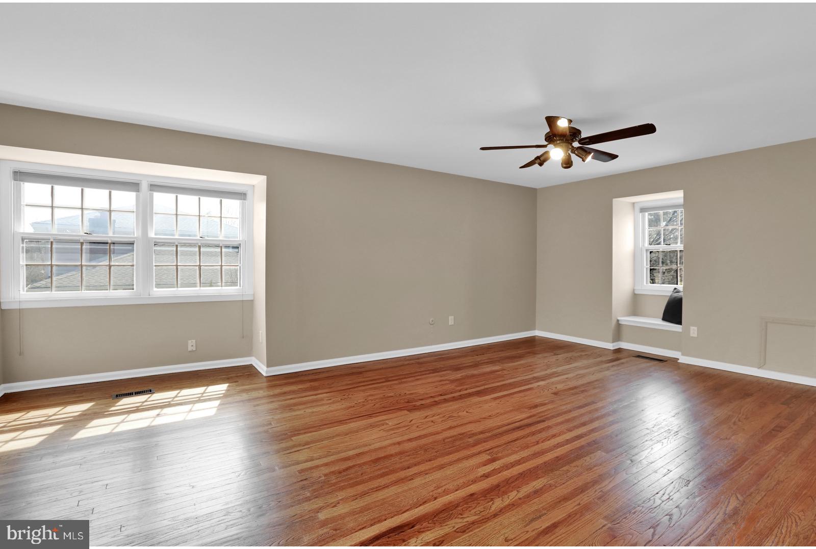 QUEENS GRANT - Residential
