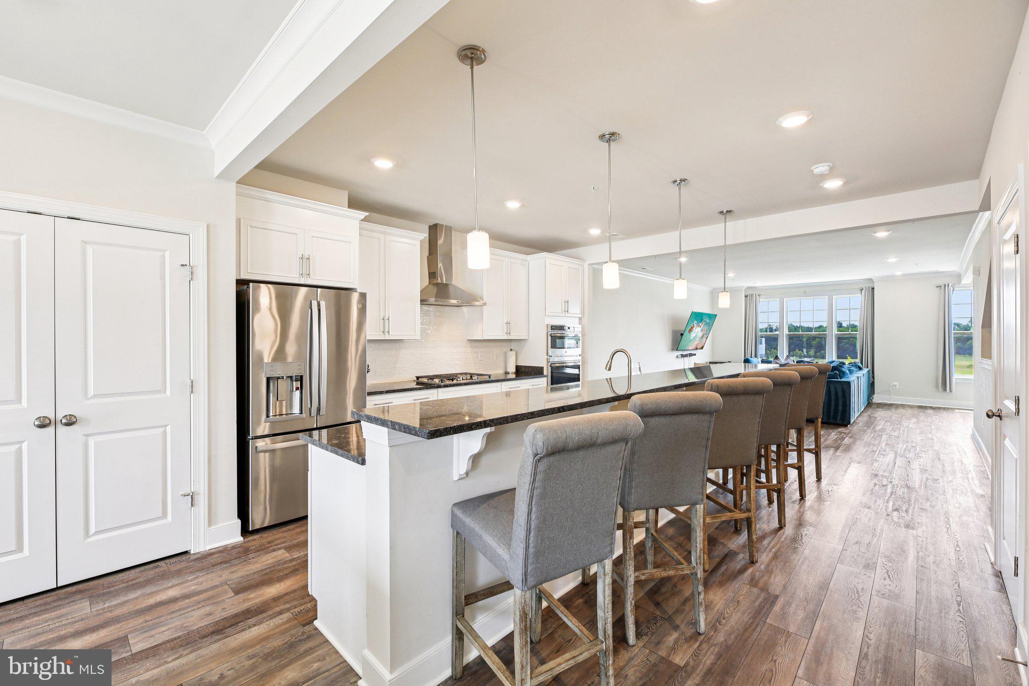 WESTVIEW SOUTH - Residential