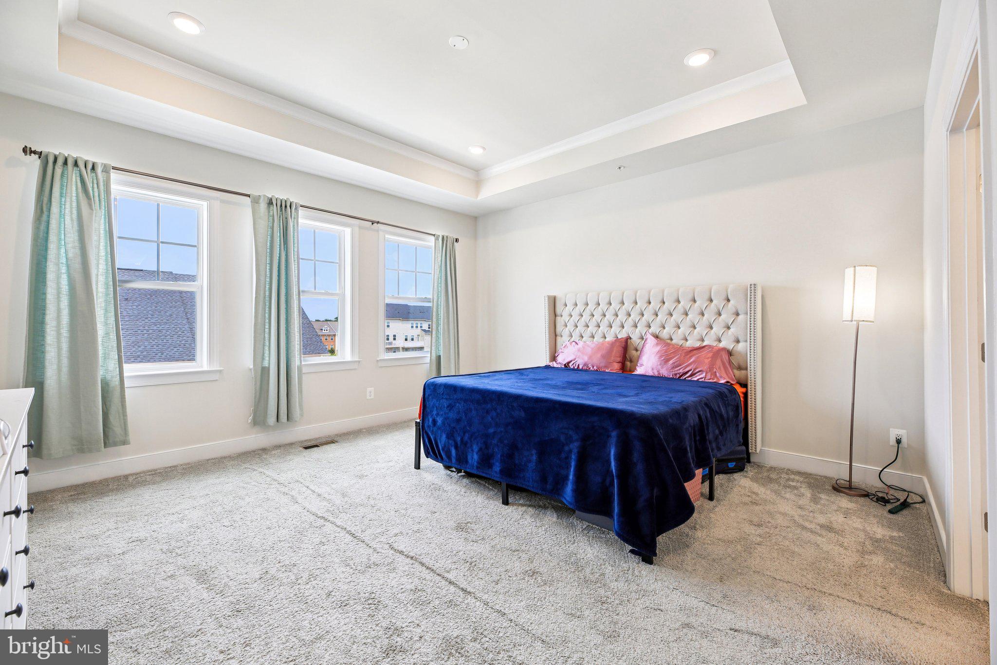 WESTVIEW SOUTH - Residential