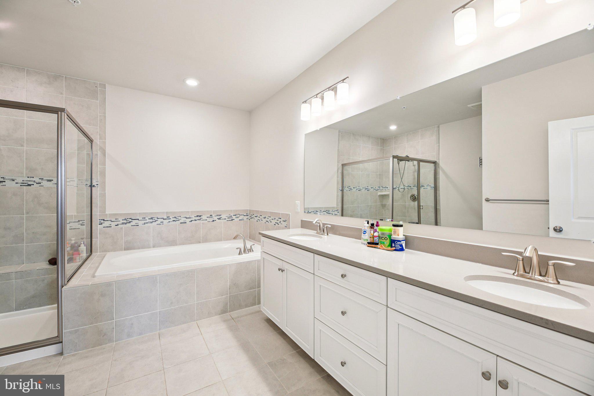 WESTVIEW SOUTH - Residential