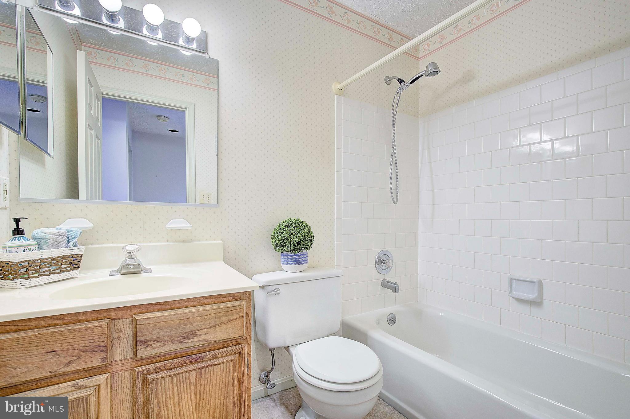 CAPETOWNE - Residential