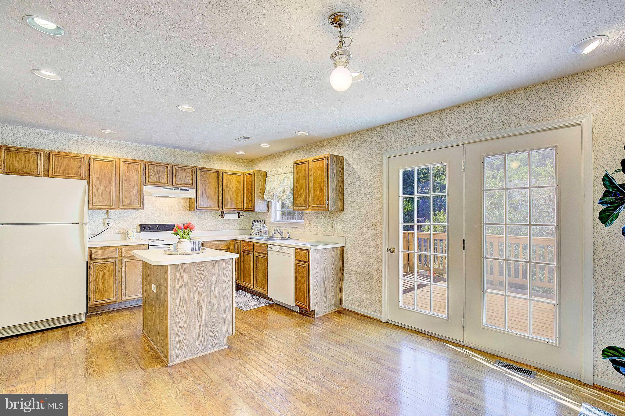 CAPETOWNE - Residential