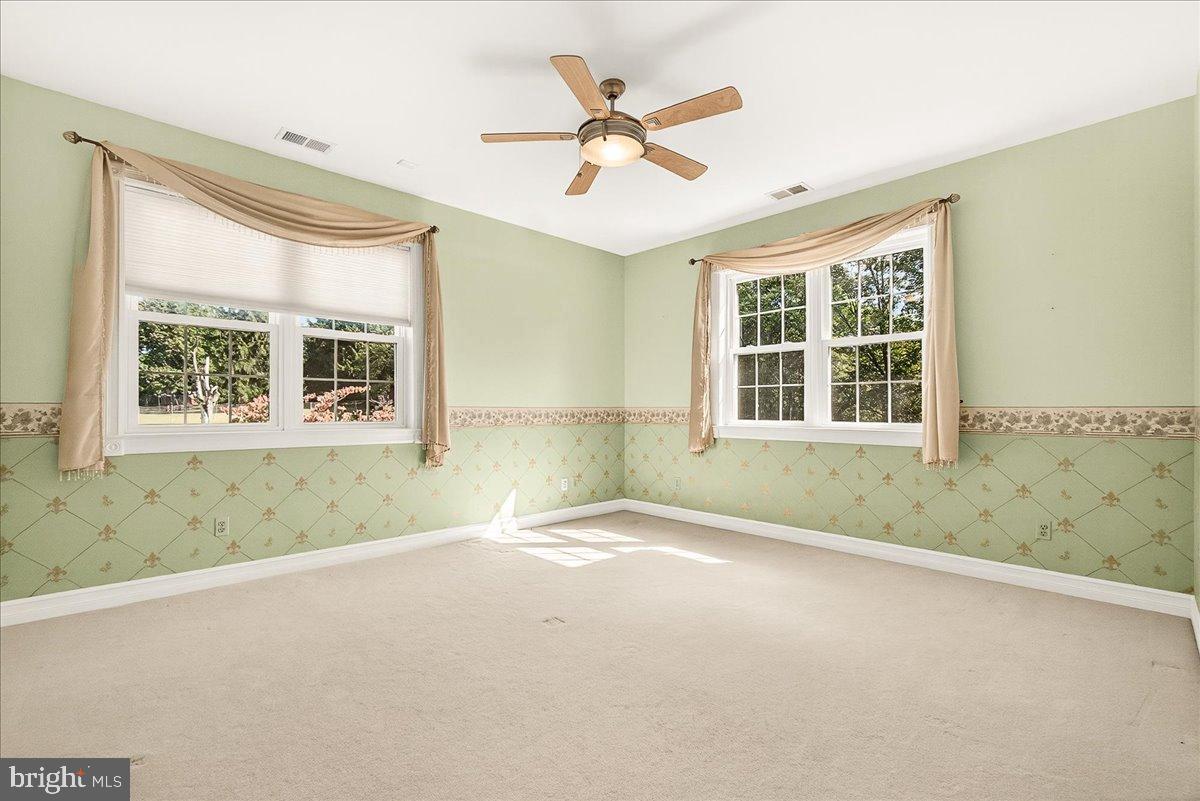 GREENRIDGE ACRES - Residential