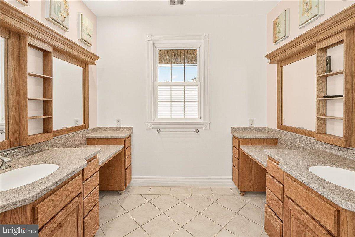 GREENRIDGE ACRES - Residential