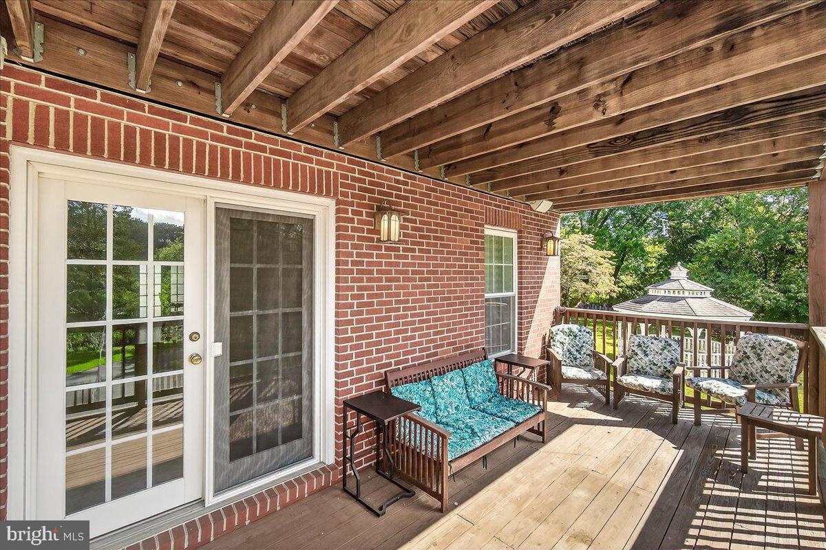 GREENRIDGE ACRES - Residential