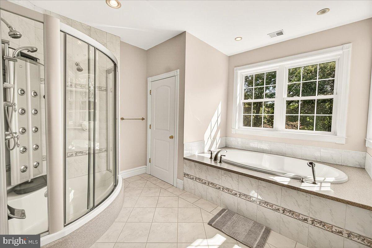 GREENRIDGE ACRES - Residential