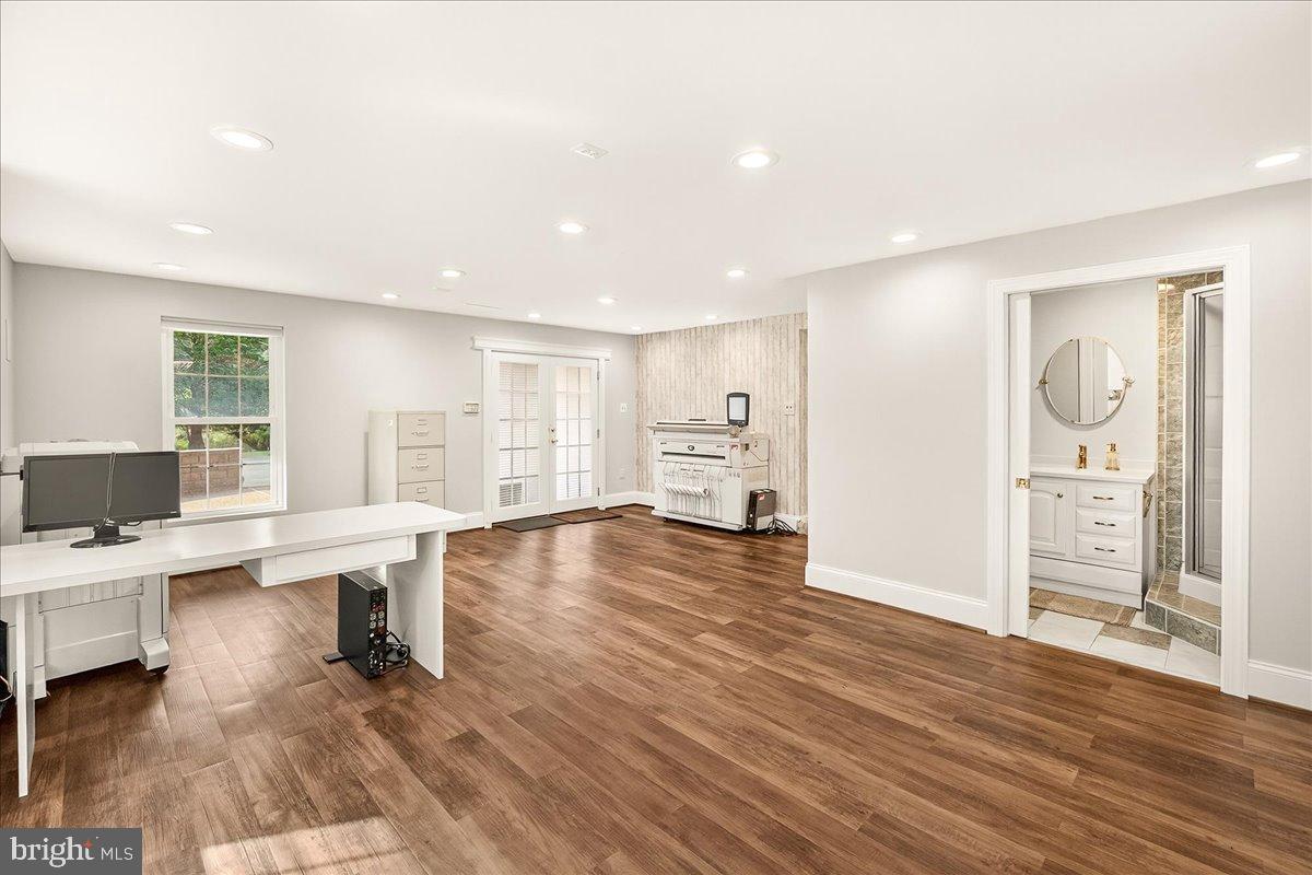 GREENRIDGE ACRES - Residential