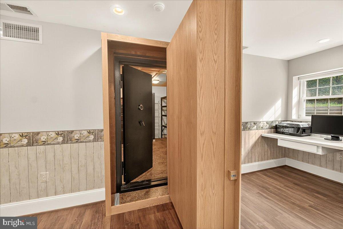 GREENRIDGE ACRES - Residential