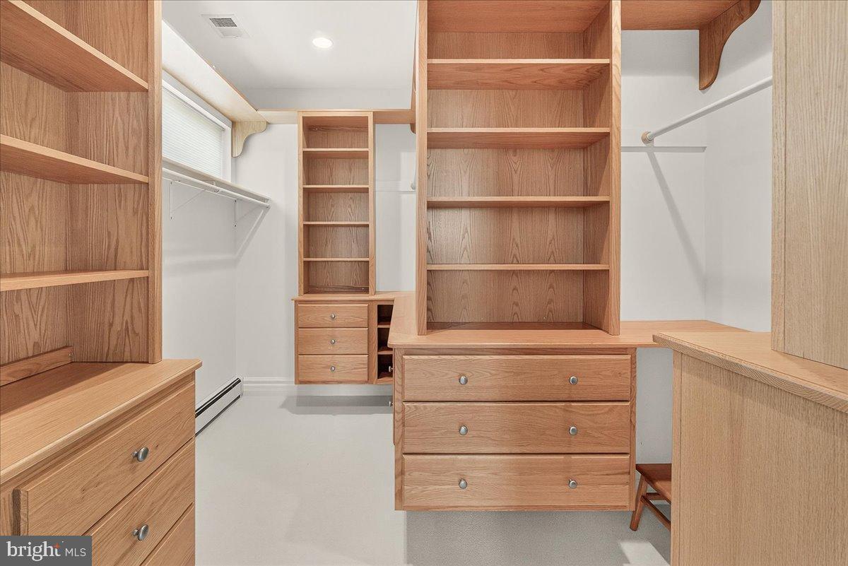 GREENRIDGE ACRES - Residential