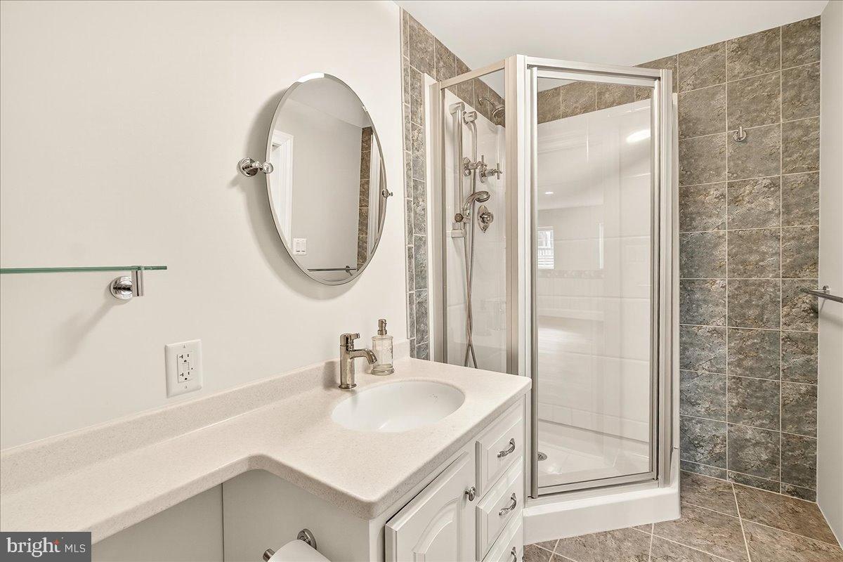 GREENRIDGE ACRES - Residential