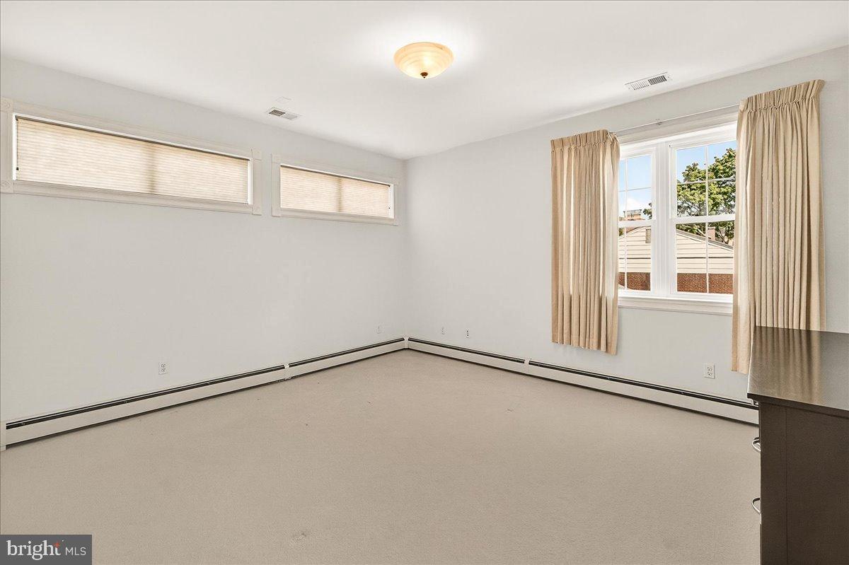 GREENRIDGE ACRES - Residential