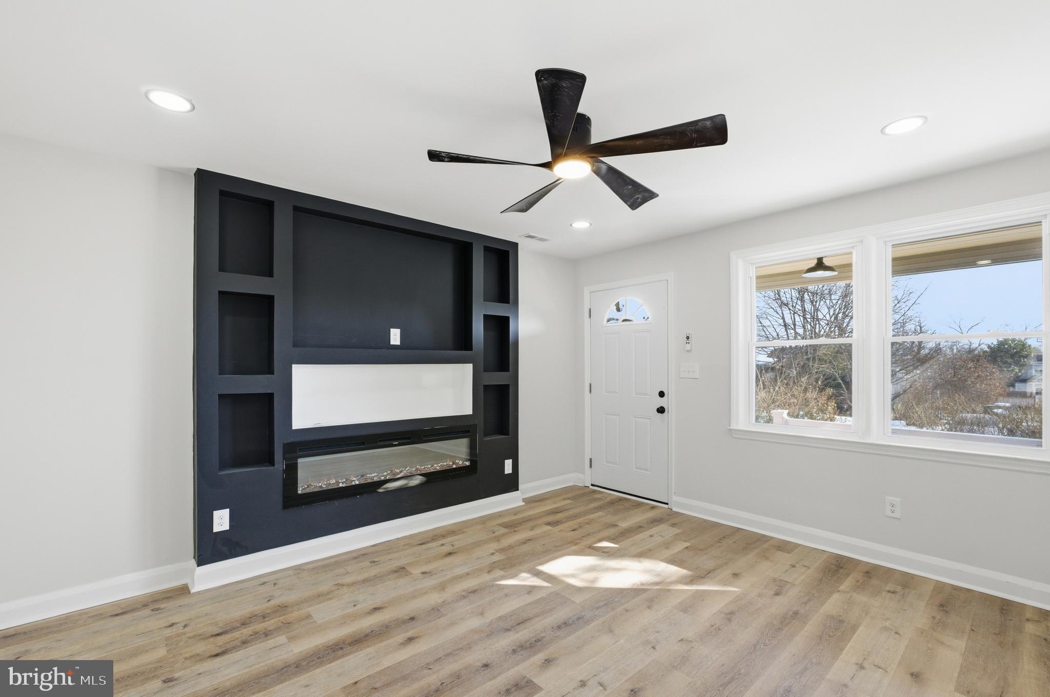 HAVER HILL - Residential