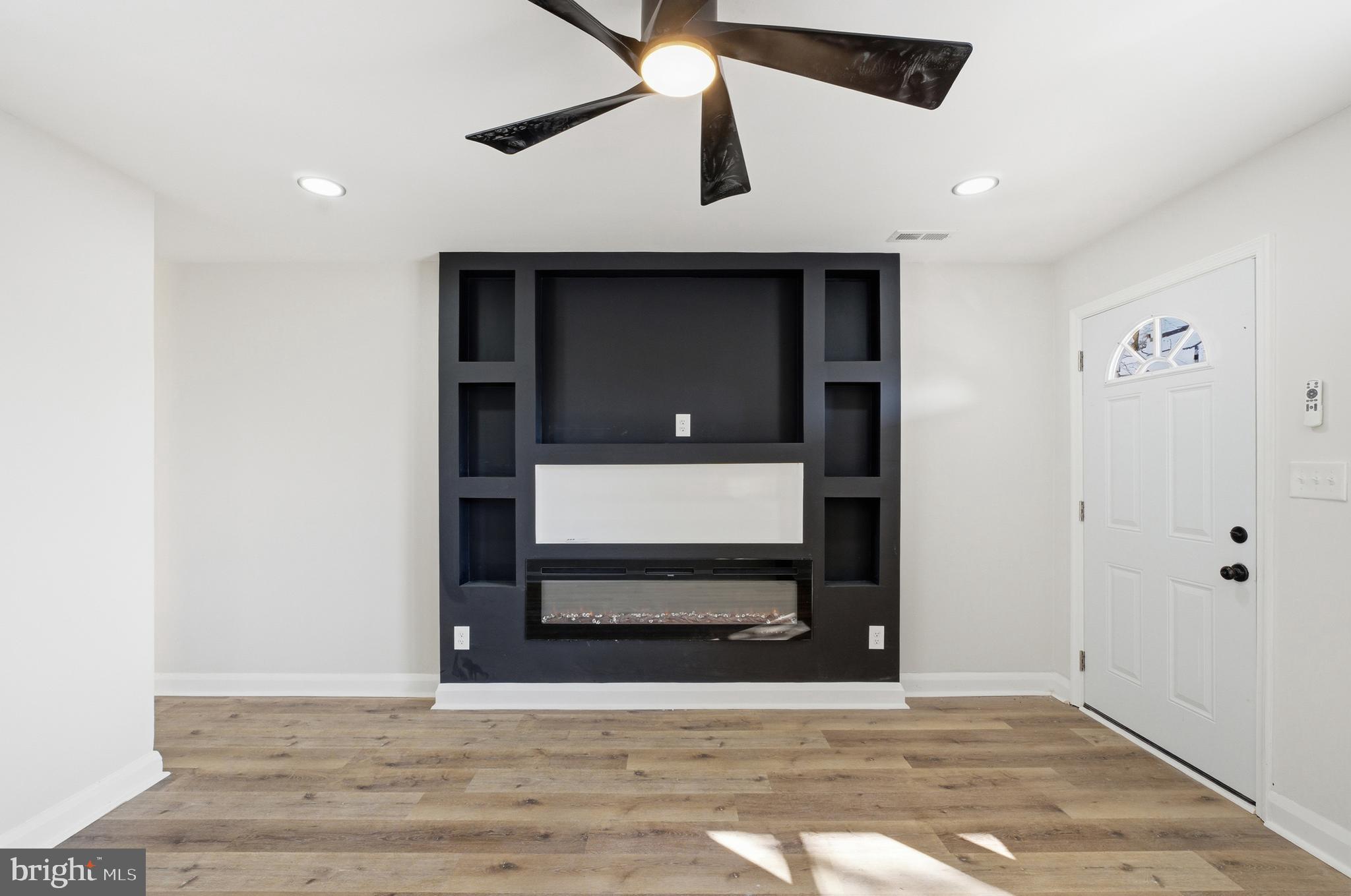 HAVER HILL - Residential