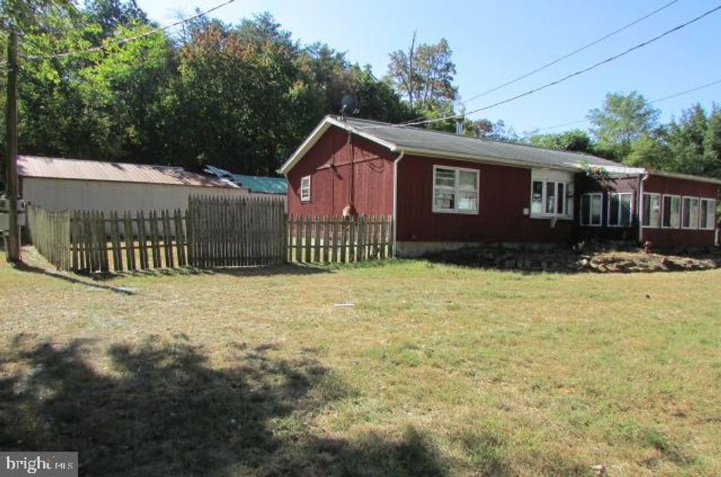 Photo of 580 N North Middleton Rd, CARLISLE, PA 17013 (MLS # PACB2046722)