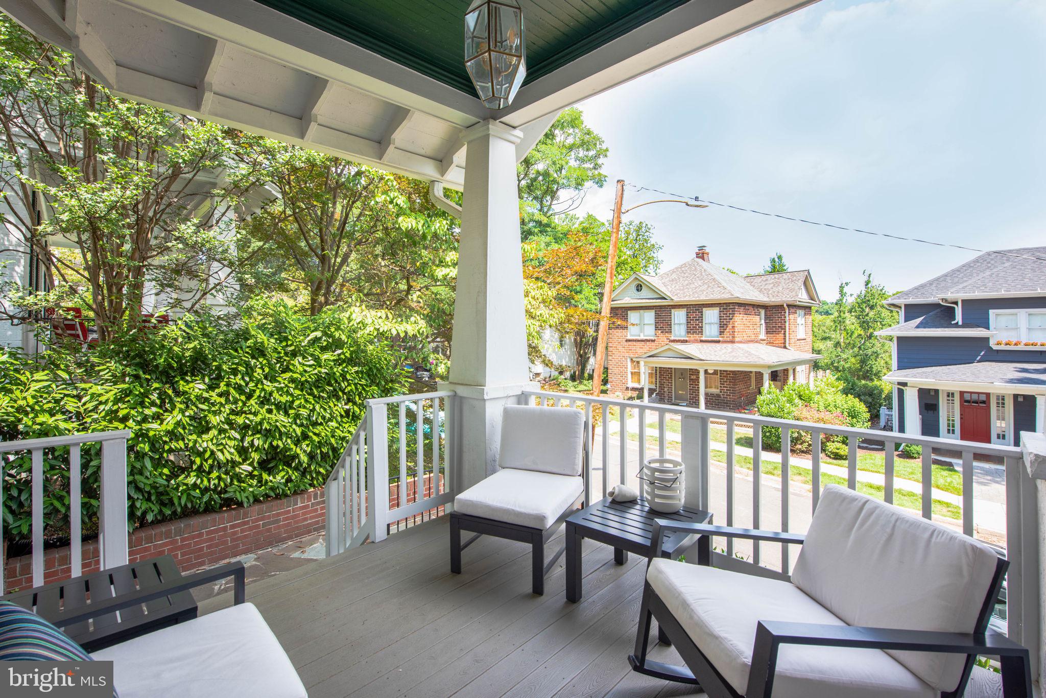 ROSEMONT PARK - Residential Lease