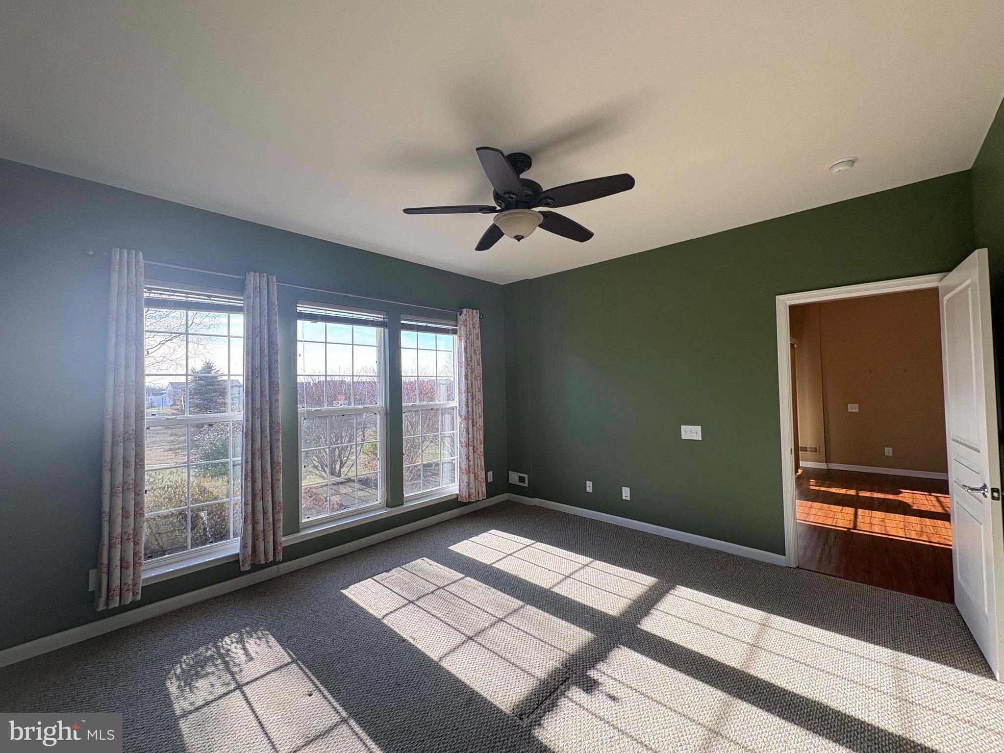 APPLECROSS - Residential Lease