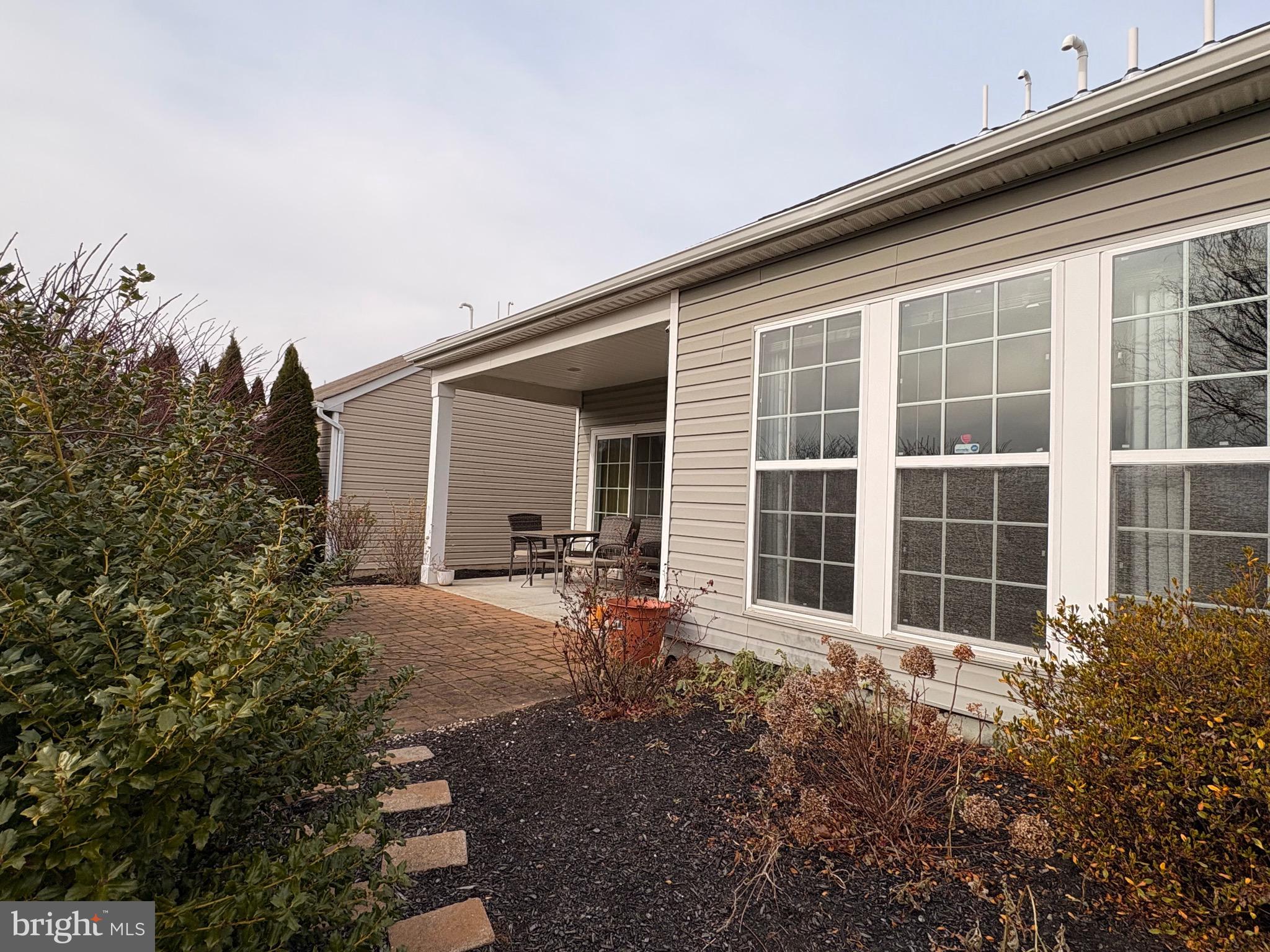 APPLECROSS - Residential Lease