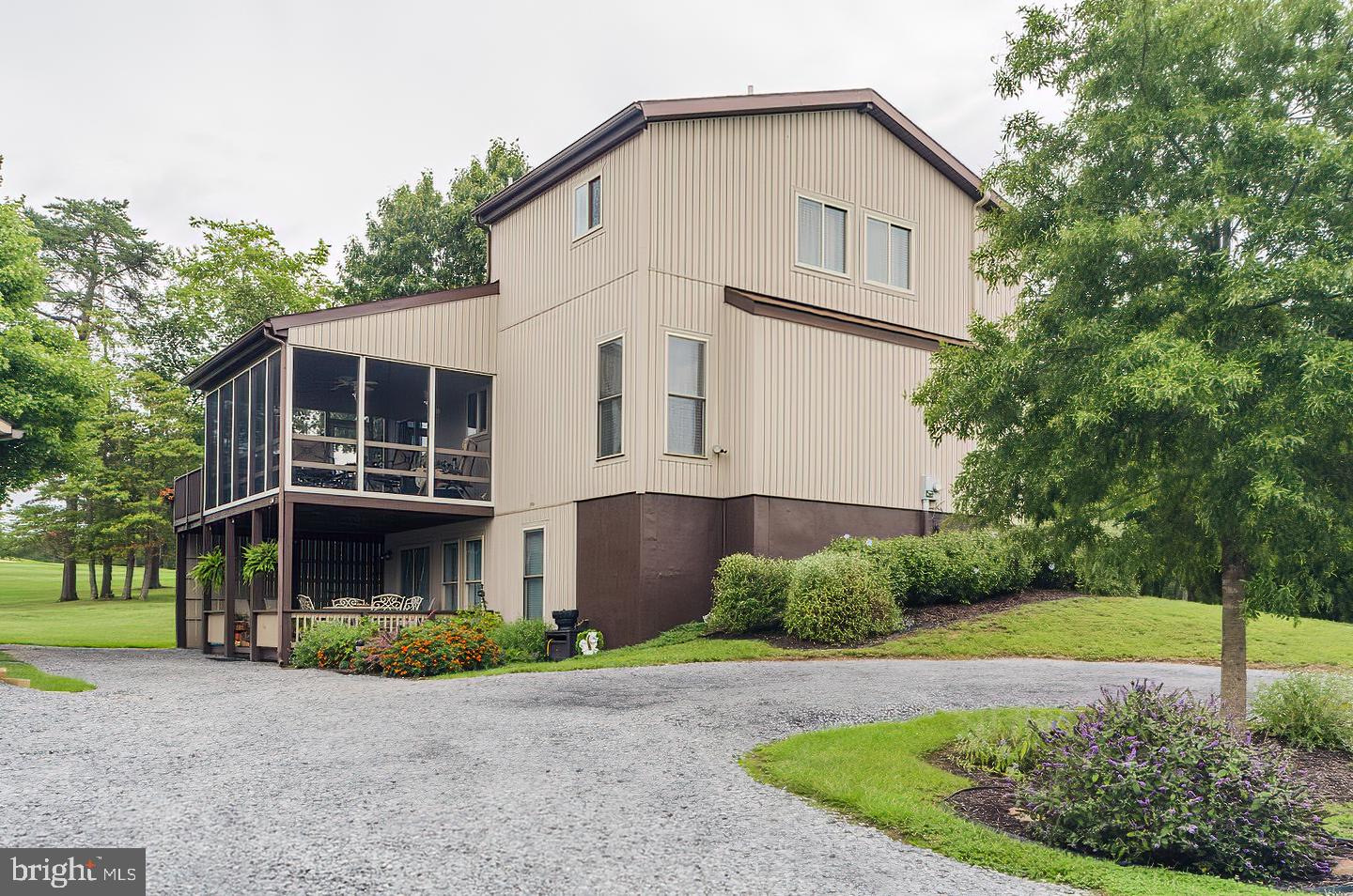 THE WOODS RESORT - Residential