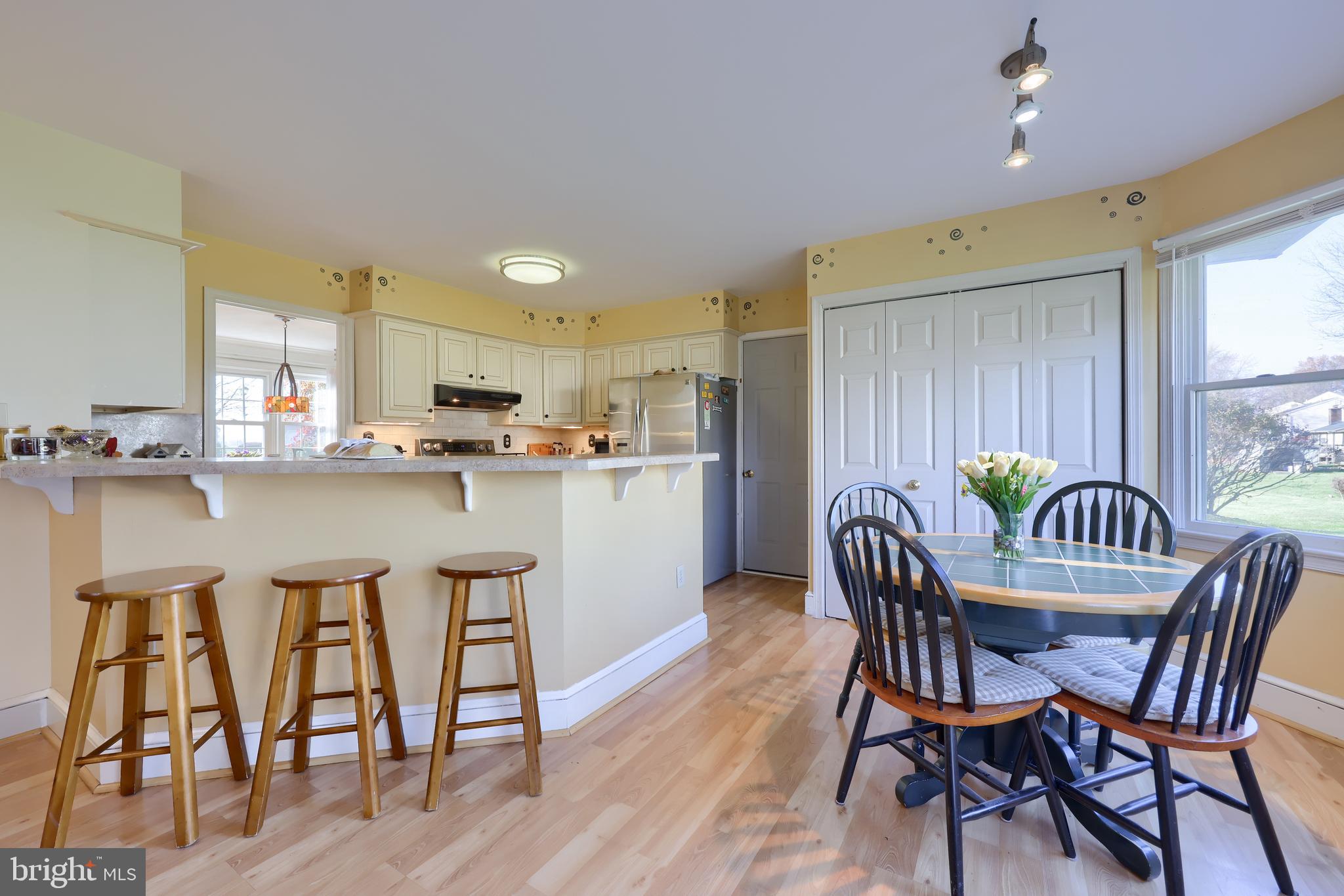 MEADOWS EDGE - Residential