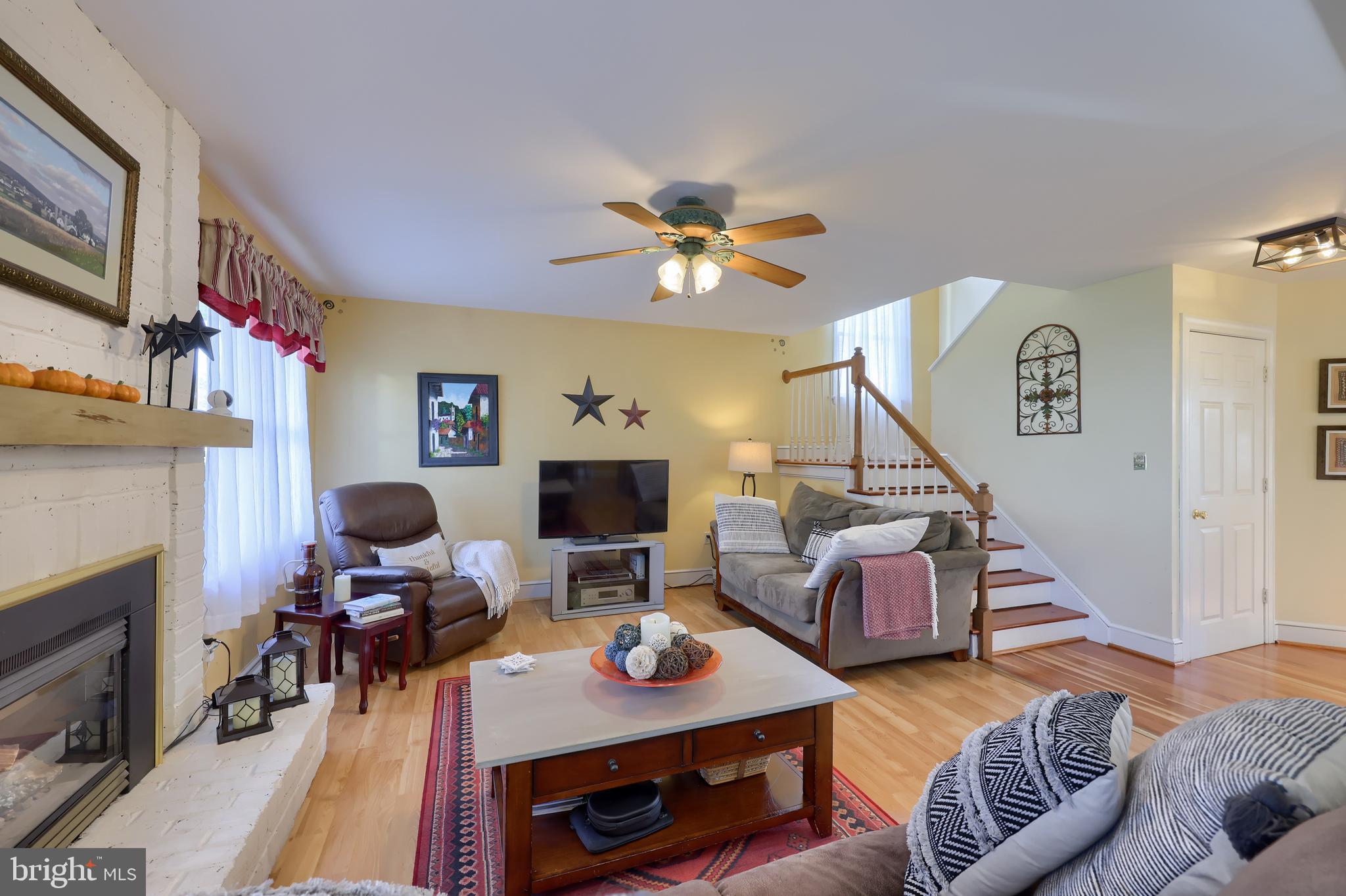 MEADOWS EDGE - Residential