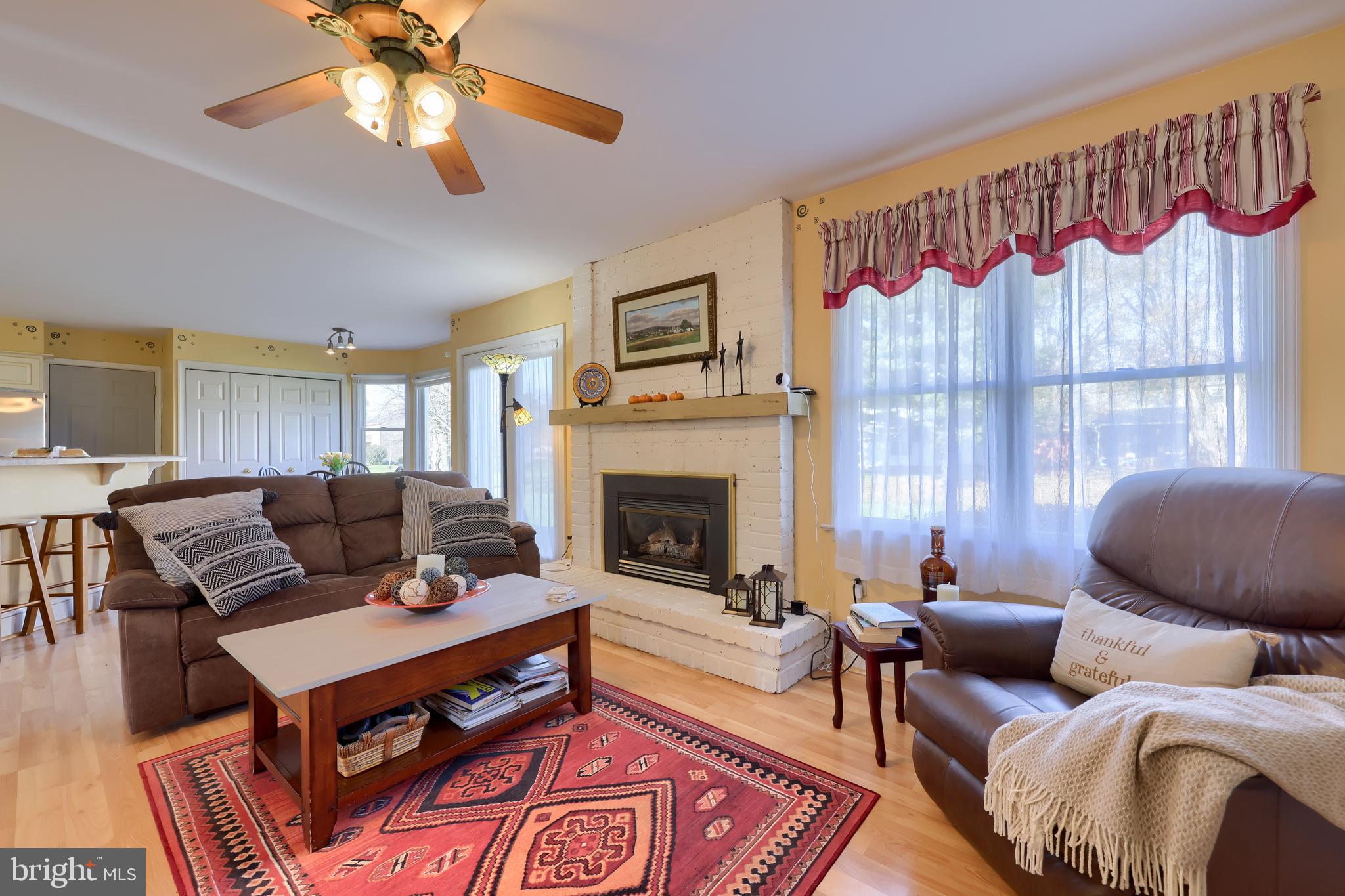 MEADOWS EDGE - Residential